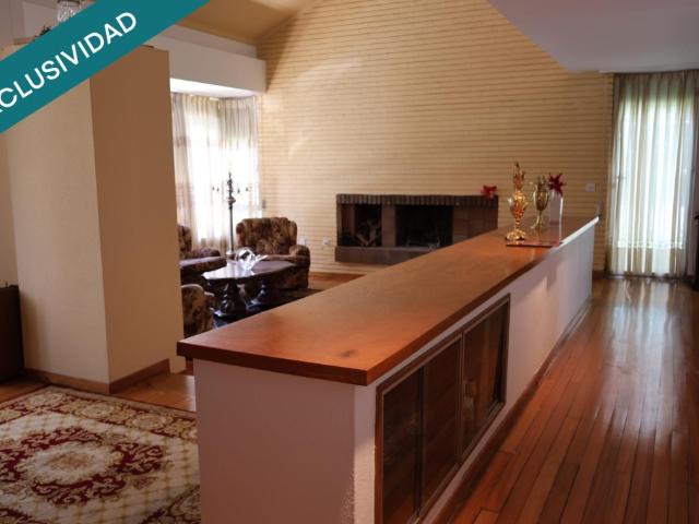 Chalet en venta en O Barco de Valdeorras, Valdeorras