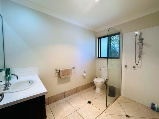 Flat for sale in Moranbah, Queensland