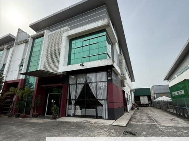 Warehouse for sale in Ulu Tiram, Johor