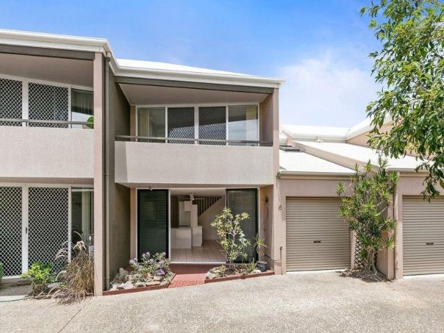 Apartment for sale in Sunrise Beach