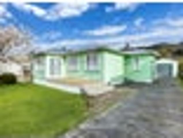 House for sale in Days Bay, Wellington