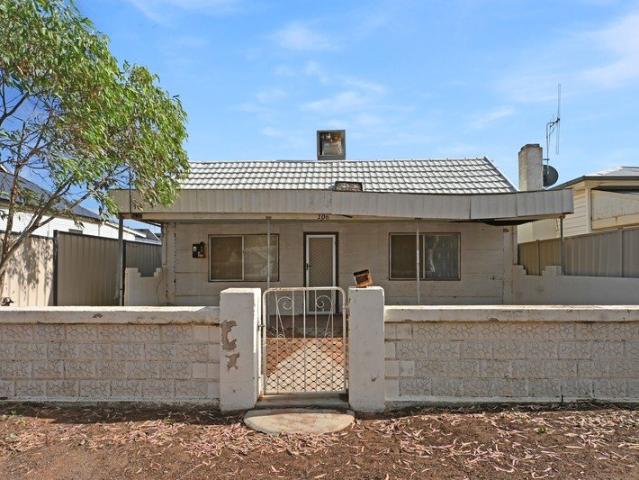 House for sale in Broken Hill, New South Wales
