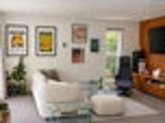 House for sale in Chaslands, Canterbury