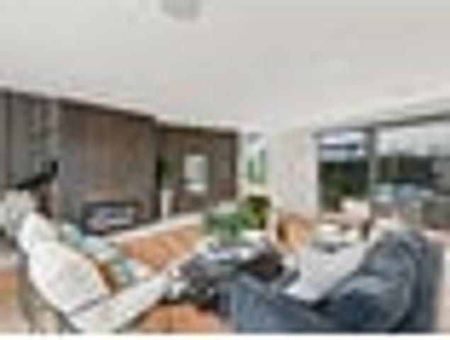 House for sale in Saint Albans, Canterbury