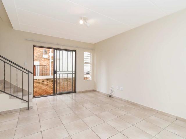 House for rent in Wilgeheuwel, Roodepoort