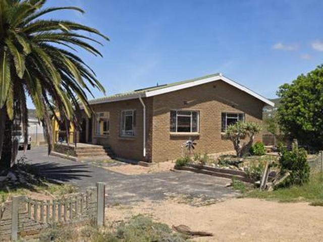House for sale in Saldanha Bay Ward 11, Saldanha Bay Local Municipality