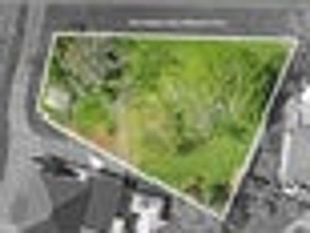 Land for sale in Awhitu