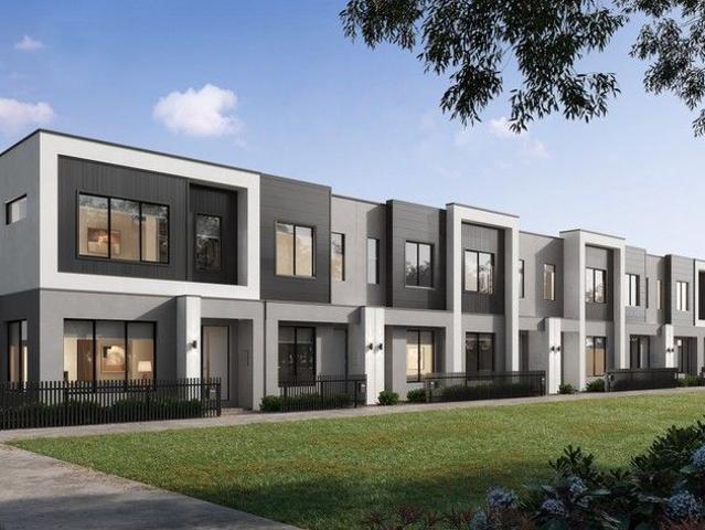 Townhouse for sale in Berwick, Victoria
