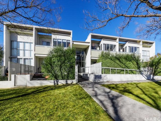 Property for rent in Dickson, North Canberra