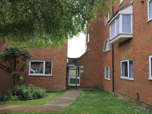 House for rent in London Borough of Ealing, Greater London