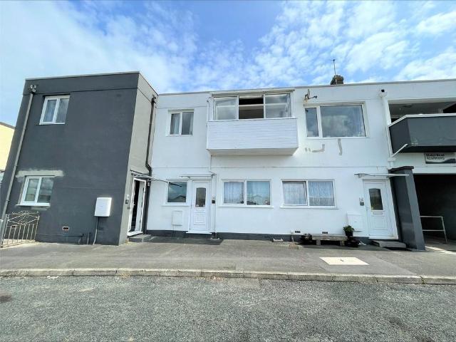 Apartment for rent in Torpoint
