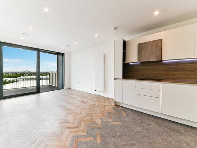 Apartment for rent in Bromley-by-Bow, Poplar Grove