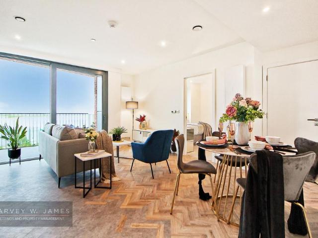 Apartment for rent in Bromley-by-Bow, Poplar Grove