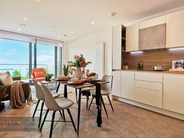 Apartment for rent in Bromley-by-Bow, Poplar Grove