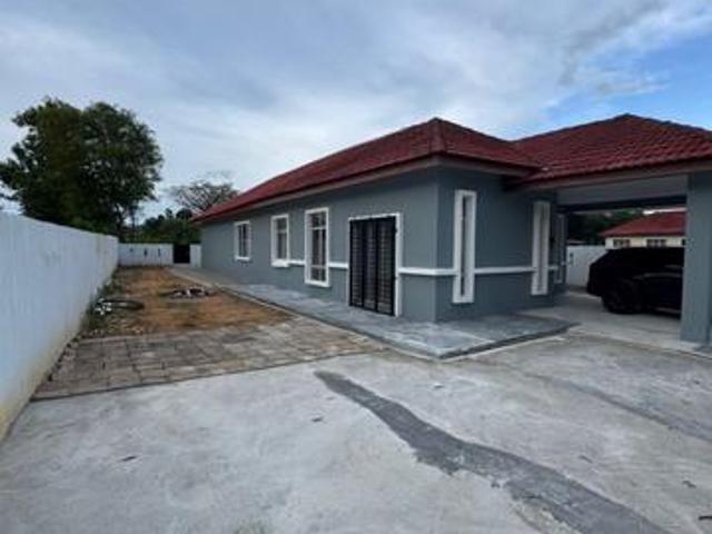Bungalow for rent in Kajang, Langat