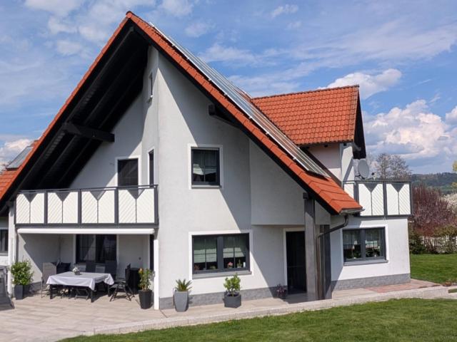Villa kaufen in Nemmersdorf, Goldkronach