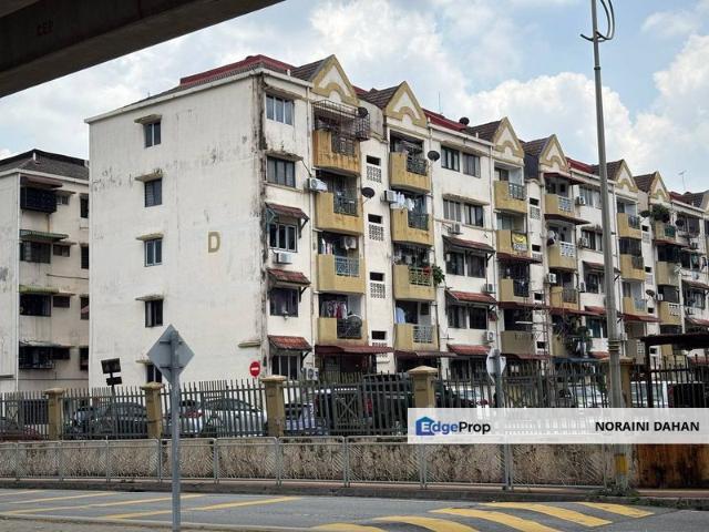Condominium for sale in Petaling, Subang Jaya