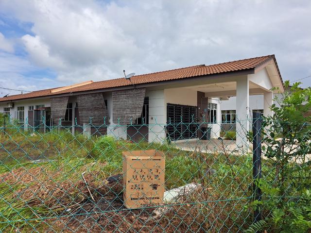 Bungalow for sale in Kuantan, Pahang