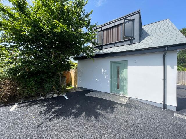 Apartment for rent in Highertown, Penweathers