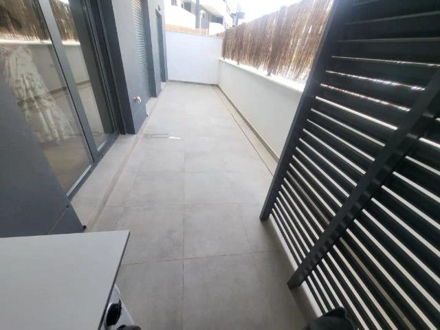 Apartamento en alquiler en Puerto de la Torre, Málaga-Costa del Sol