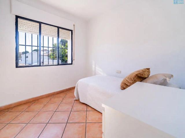 Apartamento en alquiler en Este, Málaga-Costa del Sol
