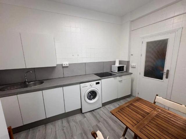 Apartamento en alquiler en Carretera de Cádiz, Málaga-Costa del Sol