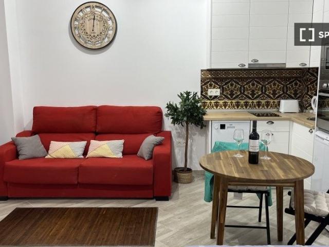 Apartamento en alquiler en Centro, Málaga-Costa del Sol