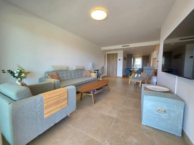 Apartamento en alquiler en Barriada Blas Infante, Estepona