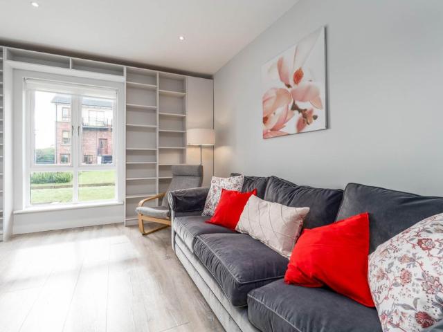 Apartment to rent in Malahide, North Tipperary