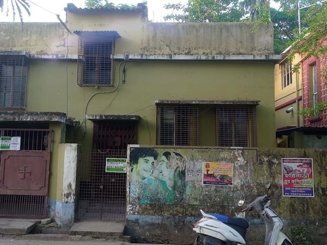House for sale in Calcutta, West Bengal