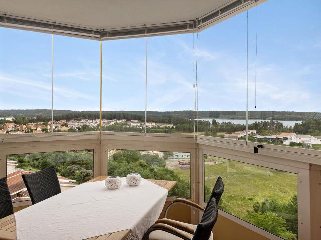 Bostad till salu i Ekerö, Stockholm