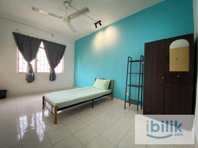Room for rent in Petaling, Subang Jaya