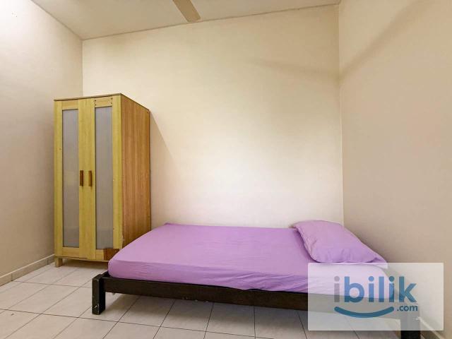 Room for rent in Petaling, Damansara Damai