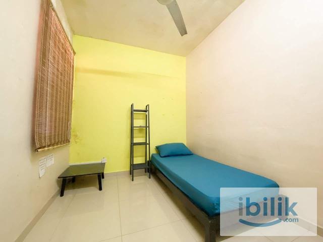 Room for rent in Petaling, Damansara Damai
