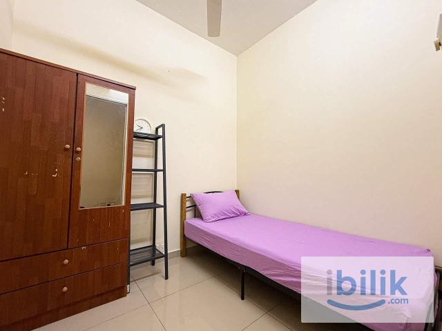 Room for rent in Petaling, Damansara Damai