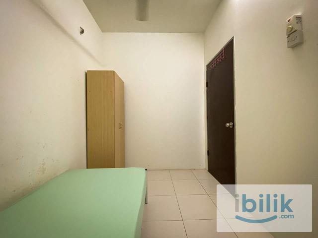 Room for rent in Petaling, Damansara Damai