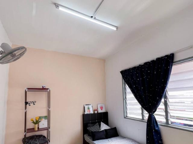 Room for rent in Petaling, Subang Jaya