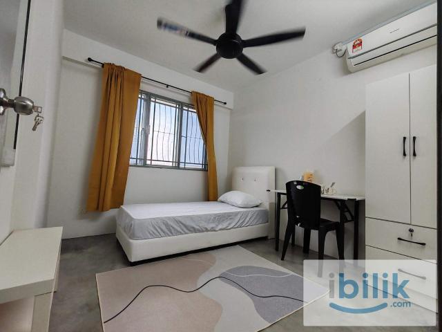 Room for rent in Wellesley, Penang