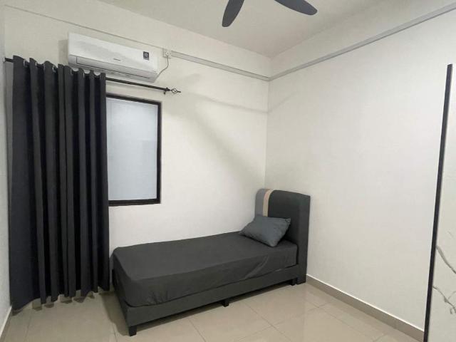 Room for rent in Kampung Datok Onn Larkin, Johor Bahru