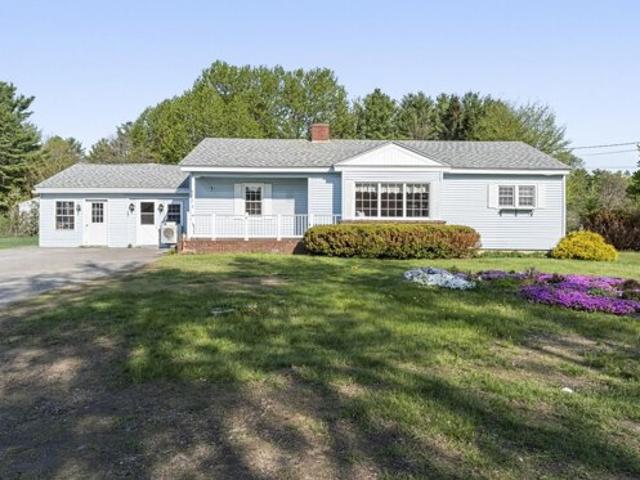 House for sale in Skowhegan, Maine