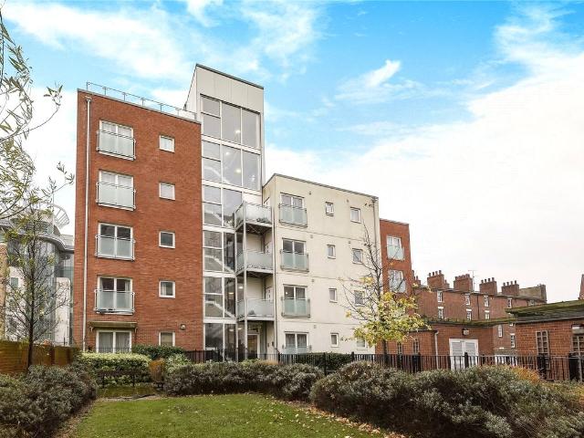 Apartment for rent in Reading