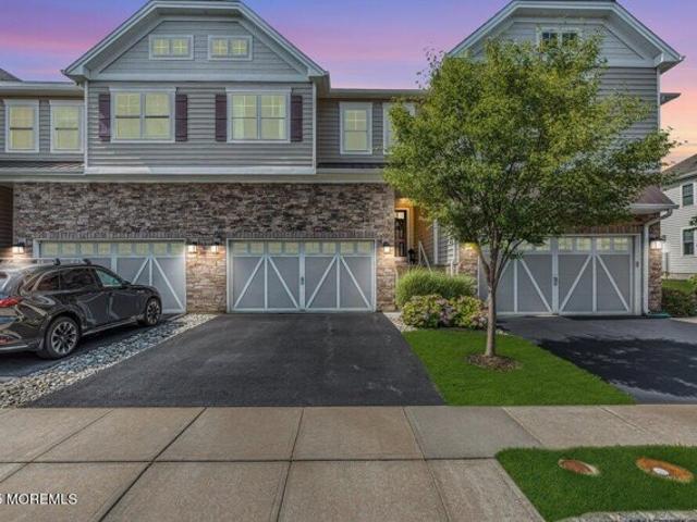 House for sale in Lincroft