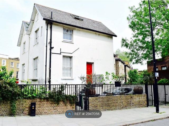 House for rent in Chalk Farm, Greater London