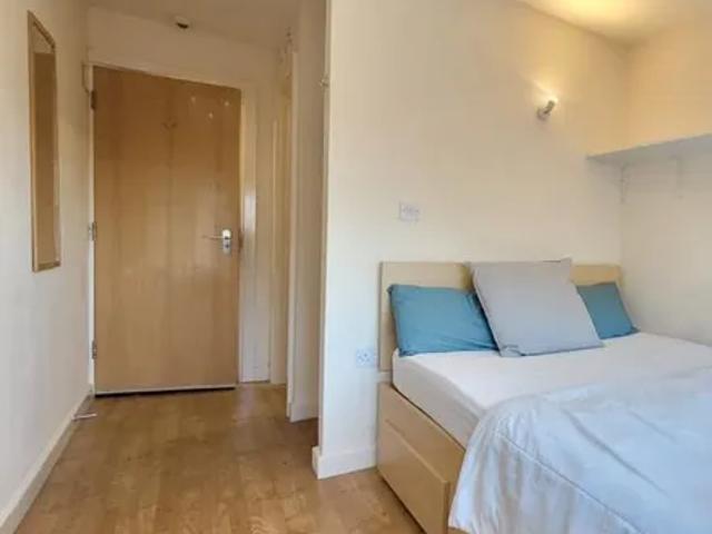 House for rent in London Borough of Merton, Greater London