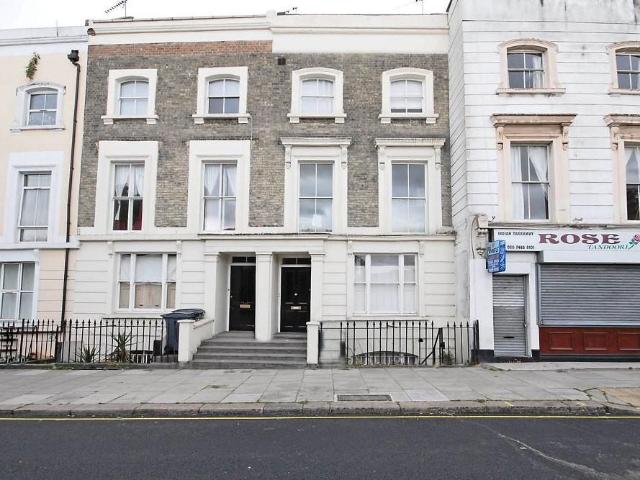Apartment for rent in Maitland Park, Greater London