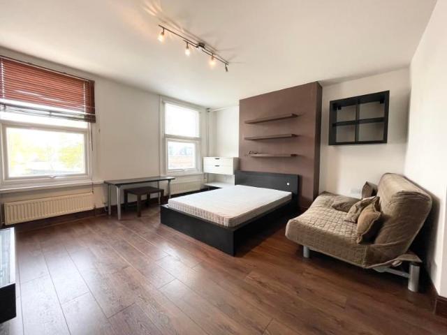 Studio for rent in Maitland Park, Greater London