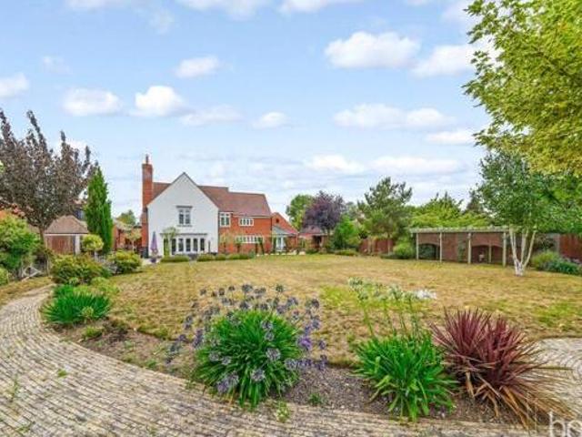 House for sale in Lyons, Greater London