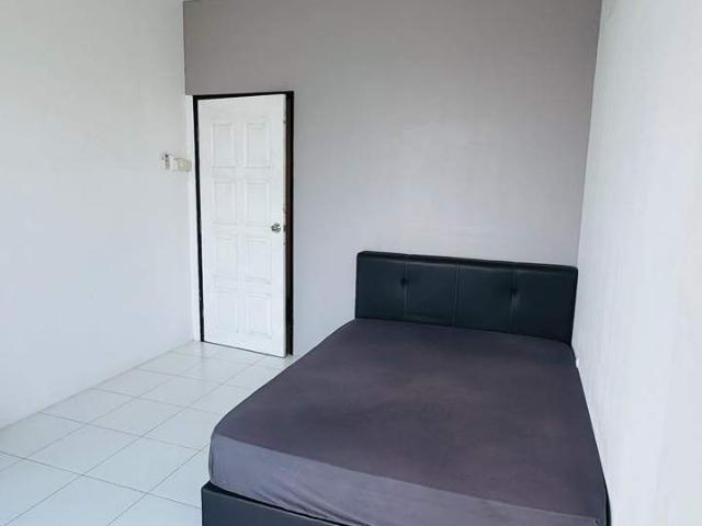Room for rent in Wellesley, Penang