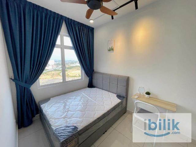 Room for rent in The Earth, Bukit Jalil