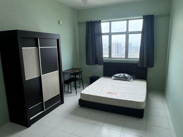 Room for rent in Wellesley, Penang